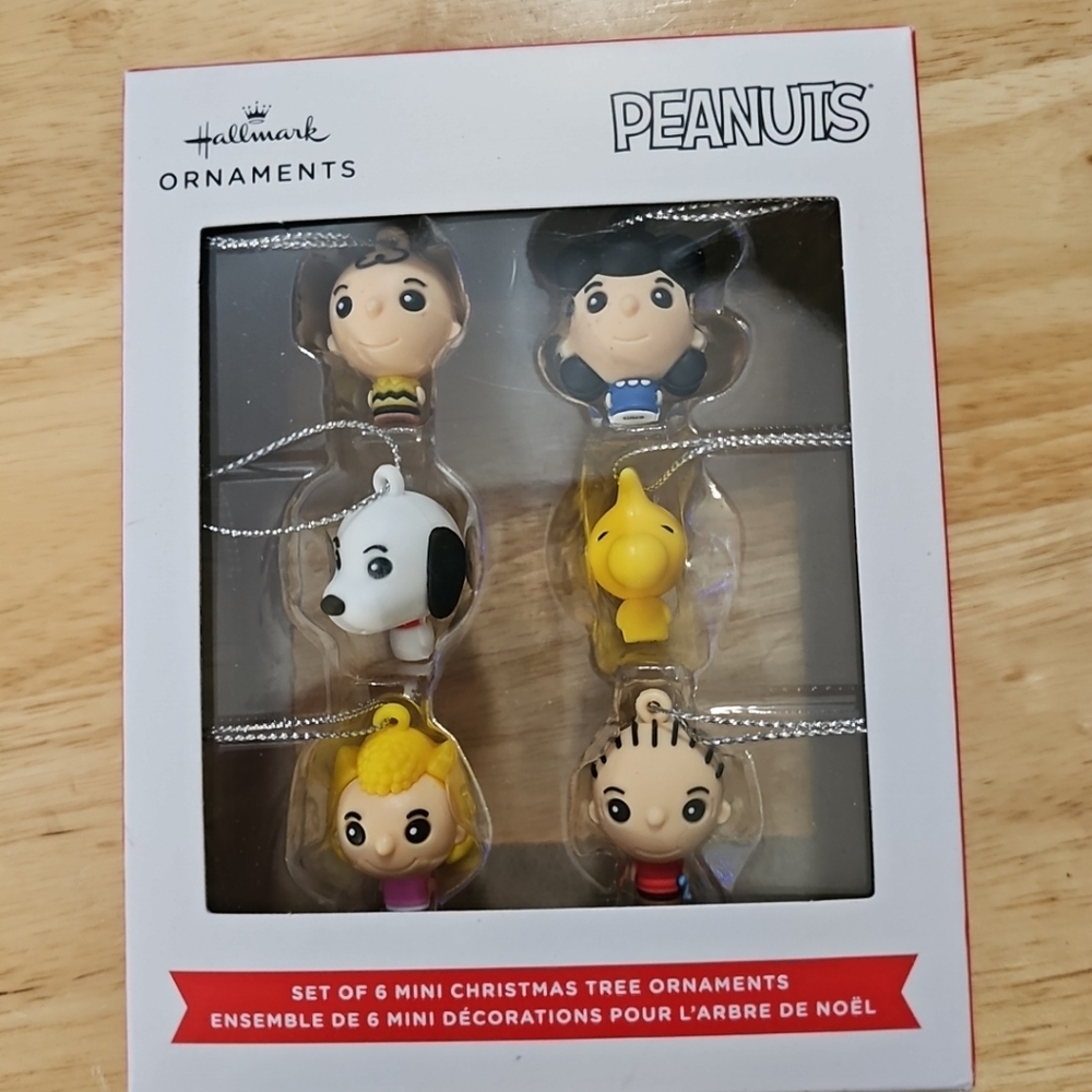 HALLMARK PEANUTS Set of 6 Mini Christmas Ornaments 2024 NEW